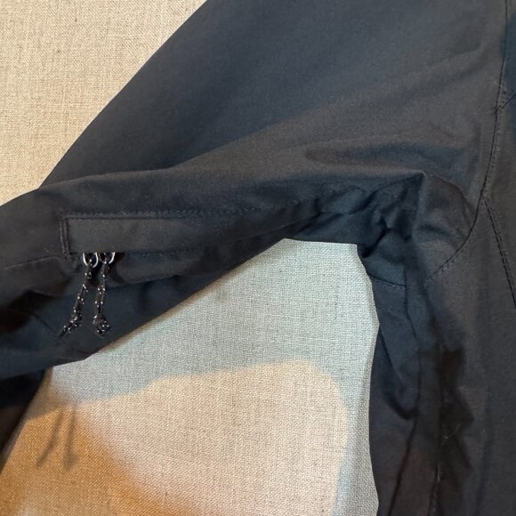 Eddie Bauer WeatherEdge Plus Waterproof Jacket PM Black Petite Medium Hiking - Picture 11 of 16